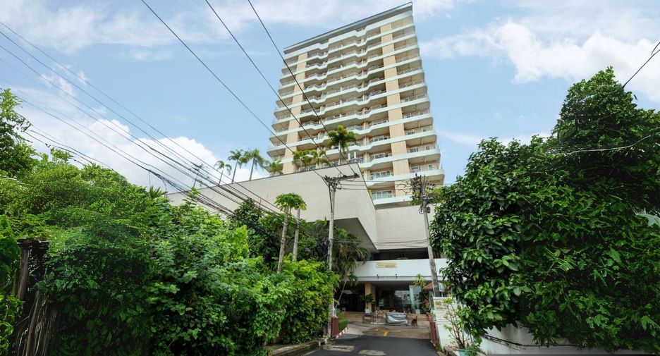For rent 1 bed condo in Huai Khwang, Bangkok