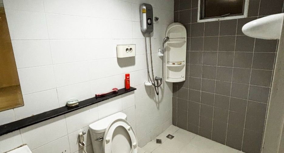 For sale 3 bedrooms house in Bang Phli, Samut Prakan
