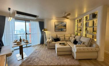 For rent 3 bedrooms condo in Yan Nawa, Bangkok