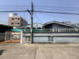 ขาย 4 ห้องนอน บ้านเดี่ยว ใน หนองแขม, กรุงเทพฯ