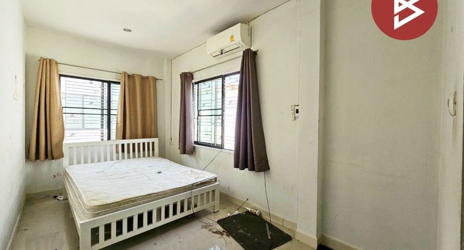 出售 3 卧室 联排别墅 在 Mueang Chon Buri, Chon Buri