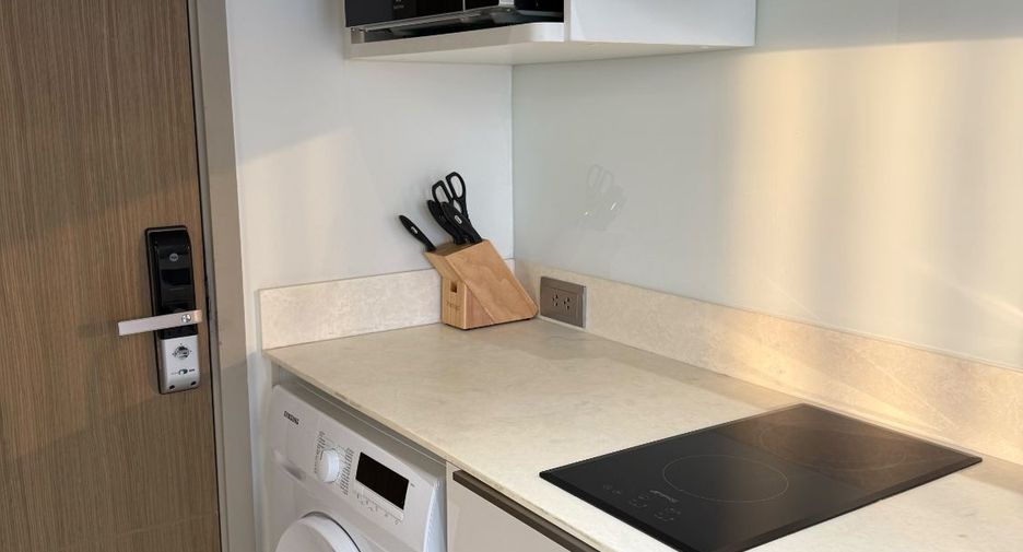 For rent 1 Beds condo in Bang Rak, Bangkok