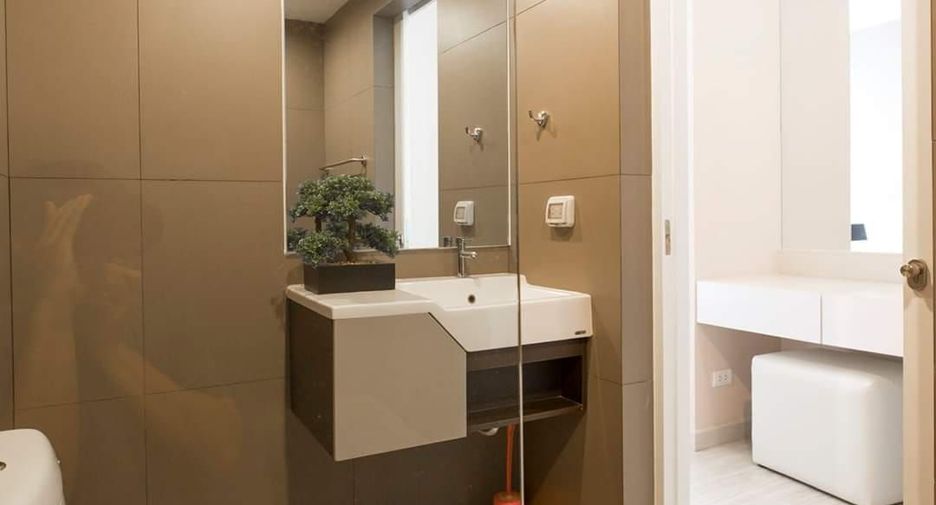 Wohnung zur Miete mit 1 Zimmer in Watthana, Bangkok