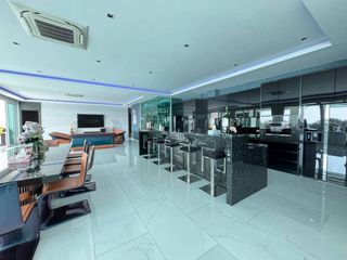 For Rent 10 Bedroom Villa In Bang Lamung, Chonburi