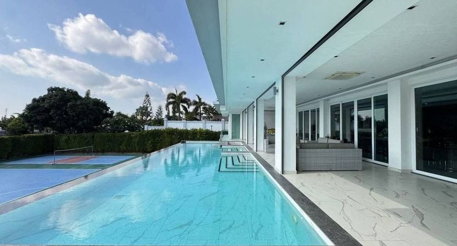 À louer 10 chambres villa à Bang Lamung, Chonburi