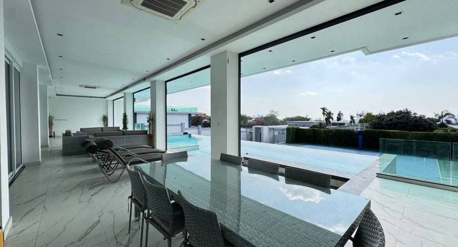 À louer 10 chambres villa à Bang Lamung, Chonburi