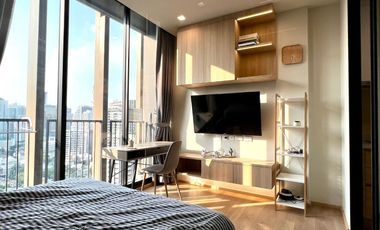 À louer et à vendre 1 chambre condo à Watthana, Bangkok