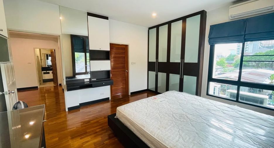 For rent 7 ベッドルーム house in Chatuchak, Bangkok