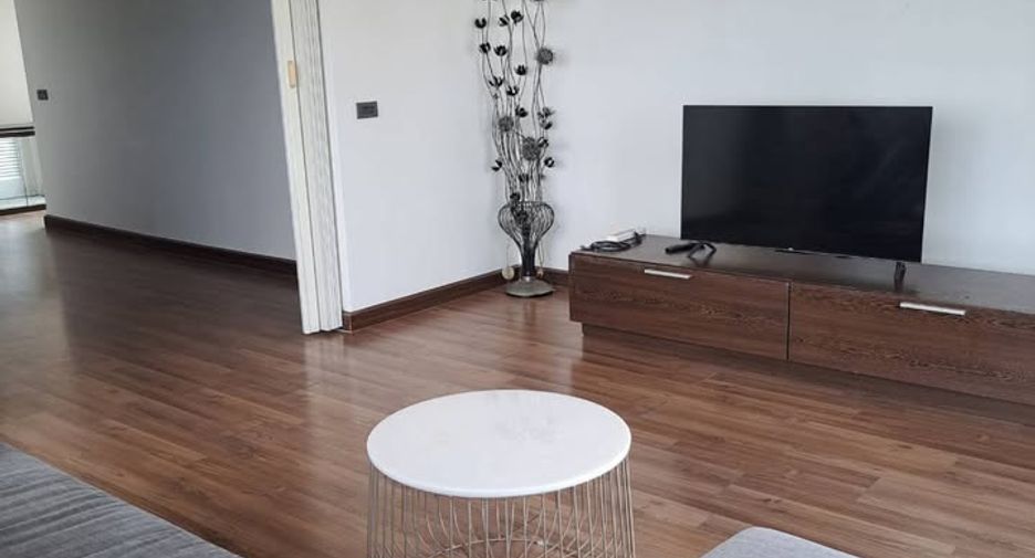 For sale 2 ベッドルーム condo in Pak Kret, Nonthaburi