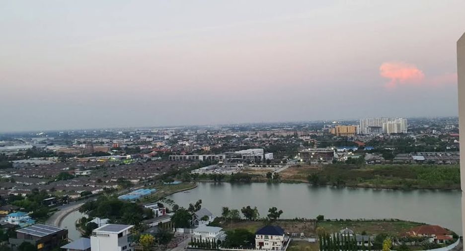 For sale 2 ベッドルーム condo in Pak Kret, Nonthaburi