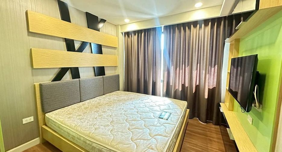 For rent 2 bedrooms condo in Bang Lamung, Chonburi