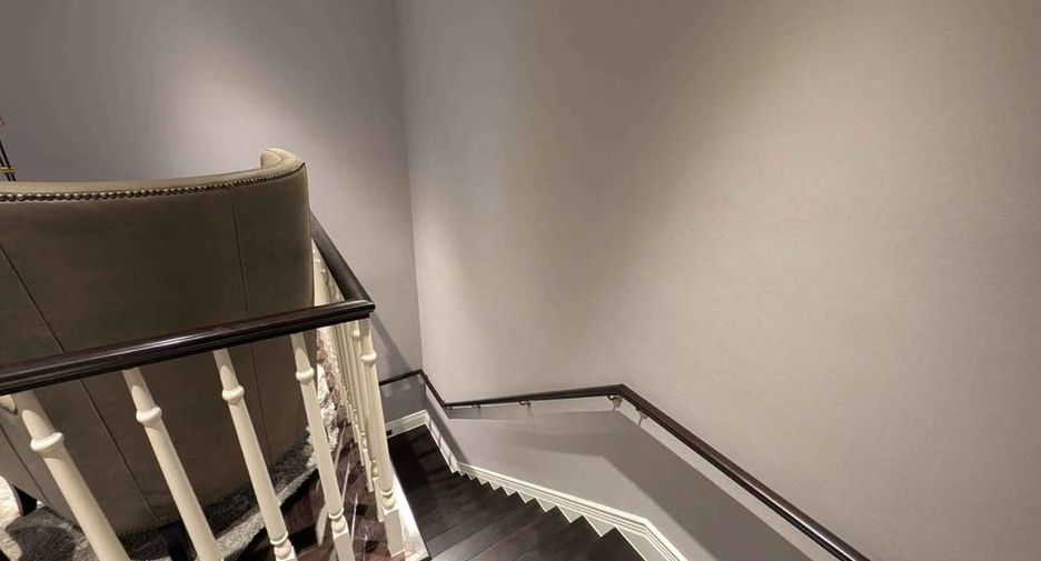 Wohnung zur Miete mit 3 Zimmer in Pathum Wan, Bangkok