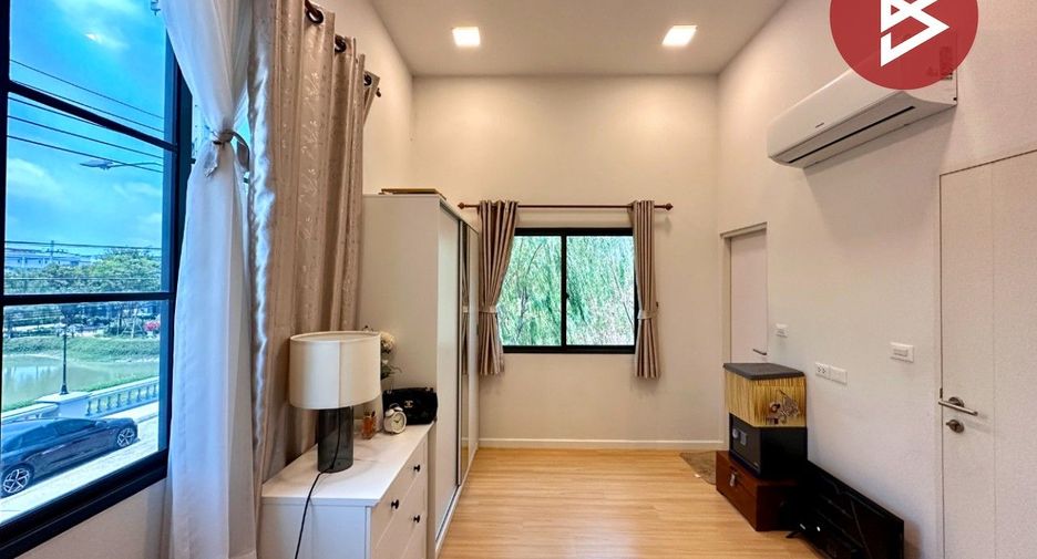 For sale 3 bedrooms townhouse in Bang Phli, Samut Prakan