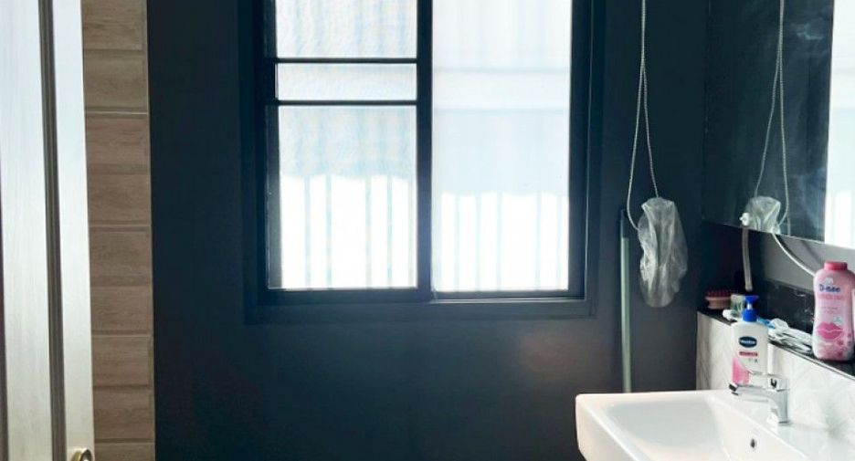 Casa en venta de 3 habitaciones en Mueang Pathum Thani, Pathum Thani