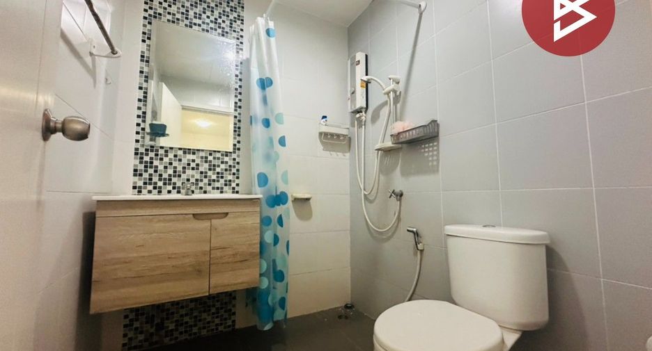 Продажа 3 спальни таунхаус в Sam Phran, Накхонпатхом