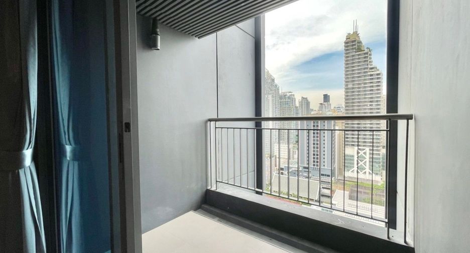 ให้เช่า 3 ห้องนอน คอนโด ใน คลองเตย, กรุงเทพฯ