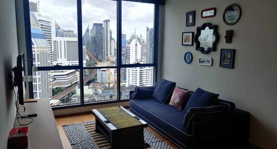 À louer 2 chambres condo à Khlong Toei, Bangkok