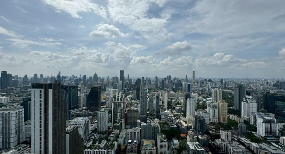 For sale studio condo in Watthana, Bangkok