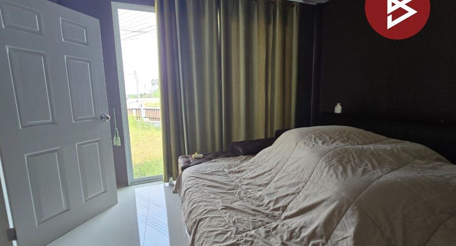 For sale 2 bedrooms townhouse in Plaeng Yao, Chachoengsao