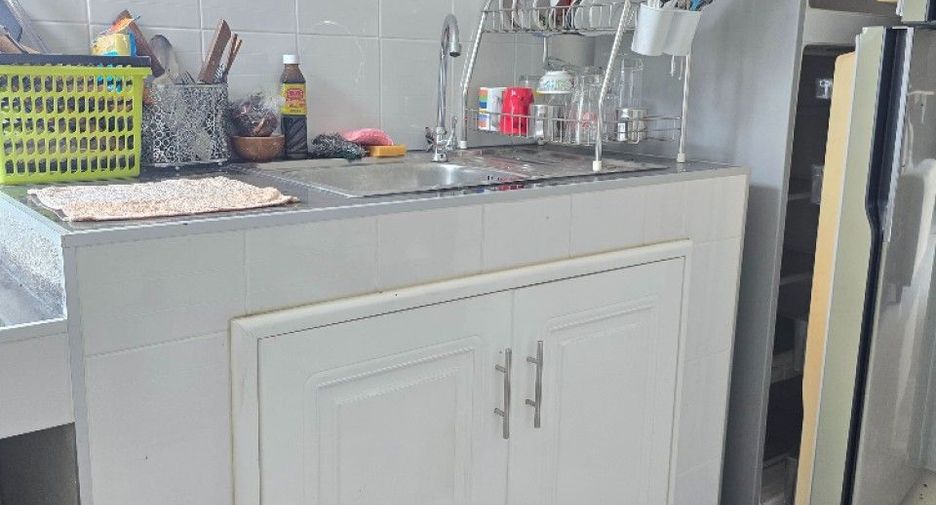 For sale 2 bedrooms townhouse in Plaeng Yao, Chachoengsao