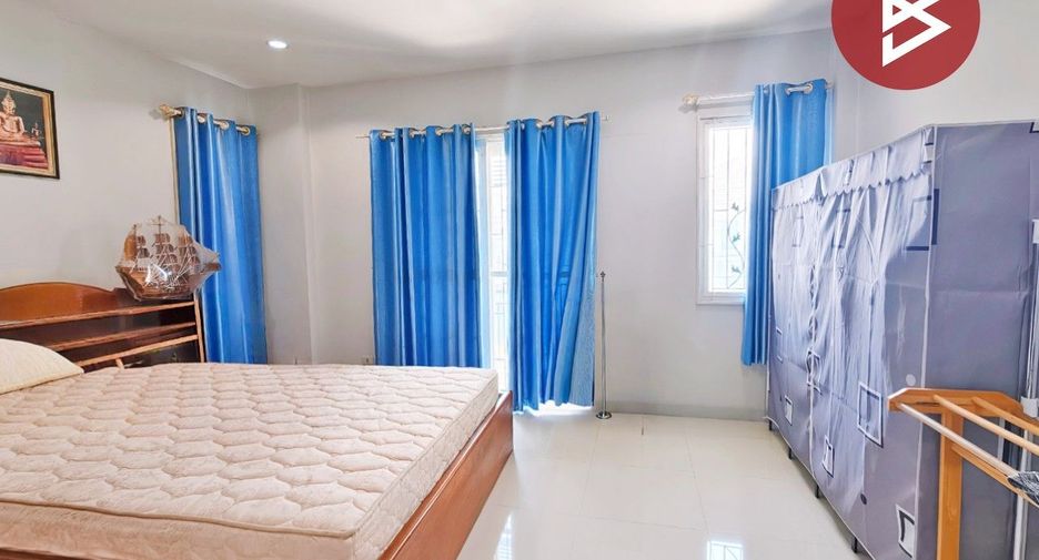 For sale 3 bedrooms house in Mueang Chachoengsao, Chachoengsao