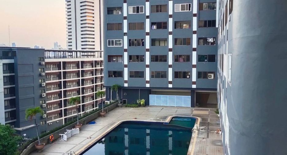 À louer et à vendre 2 chambres condo à Huai Khwang, Bangkok