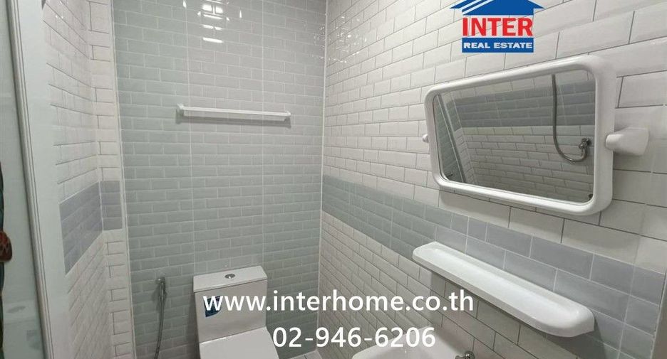 For sale 2 bedrooms townhouse in Sai Mai, Bangkok