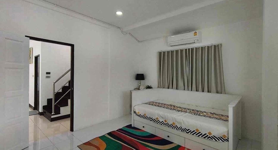 For rent 5 ベッドルーム villa in East Pattaya, Pattaya