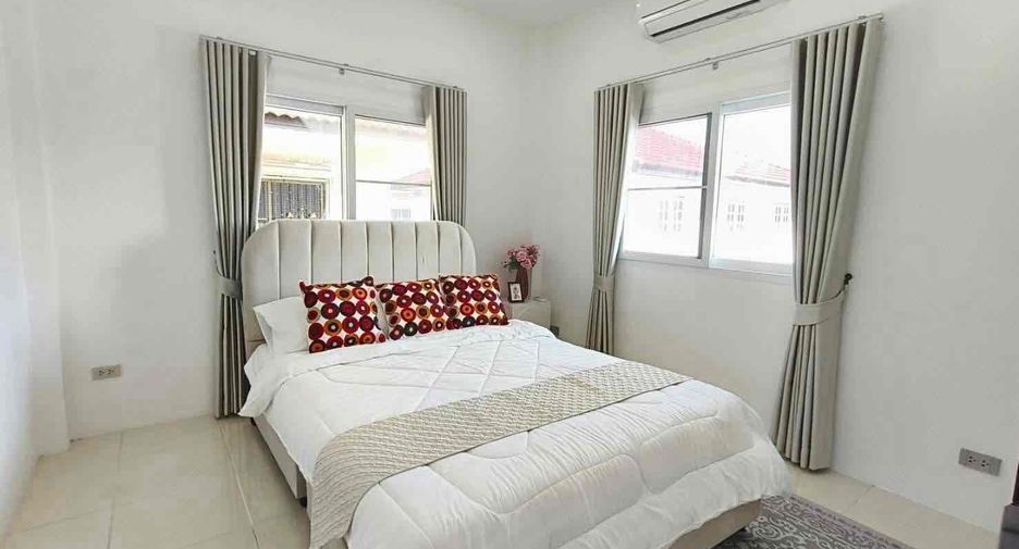 For rent 5 ベッドルーム villa in East Pattaya, Pattaya