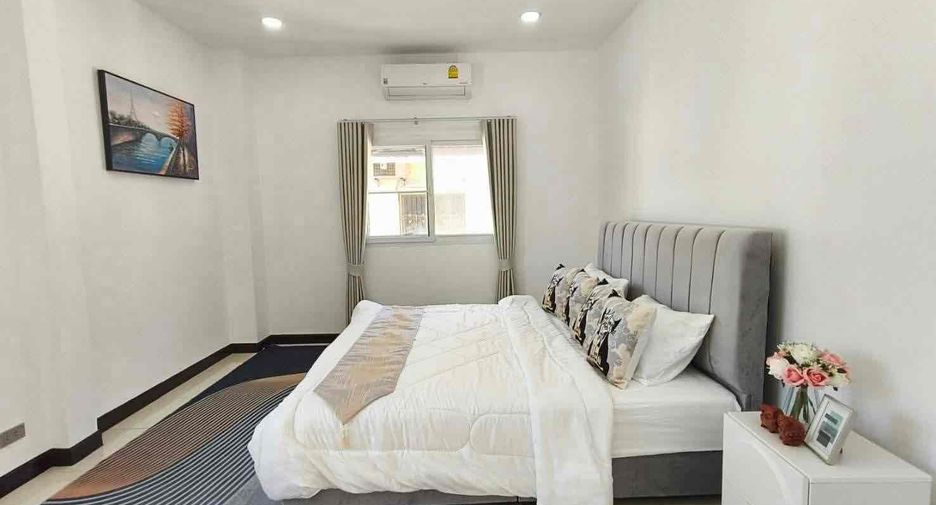For rent 5 ベッドルーム villa in East Pattaya, Pattaya