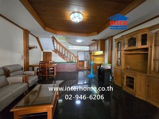 For sale 2 ベッドルーム townhouse in Khlong San, Bangkok