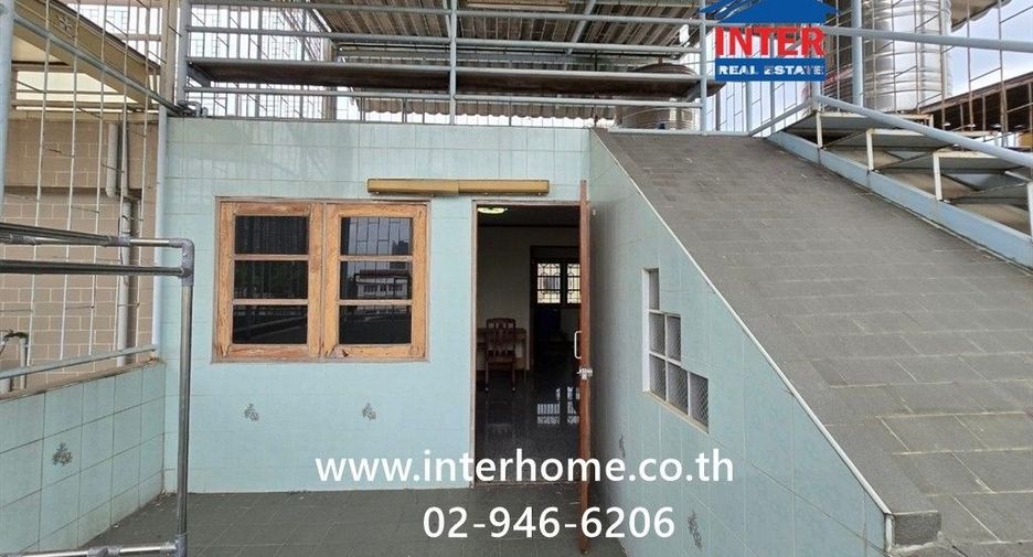Reihenhaus zum Kauf mit 2 Zimmer in Khlong San, Bangkok
