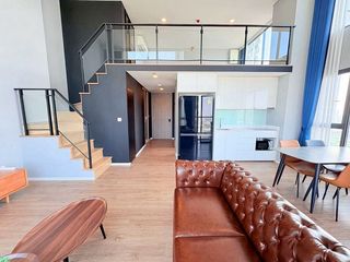 For sale 2 bedrooms condo in Huai Khwang, Bangkok