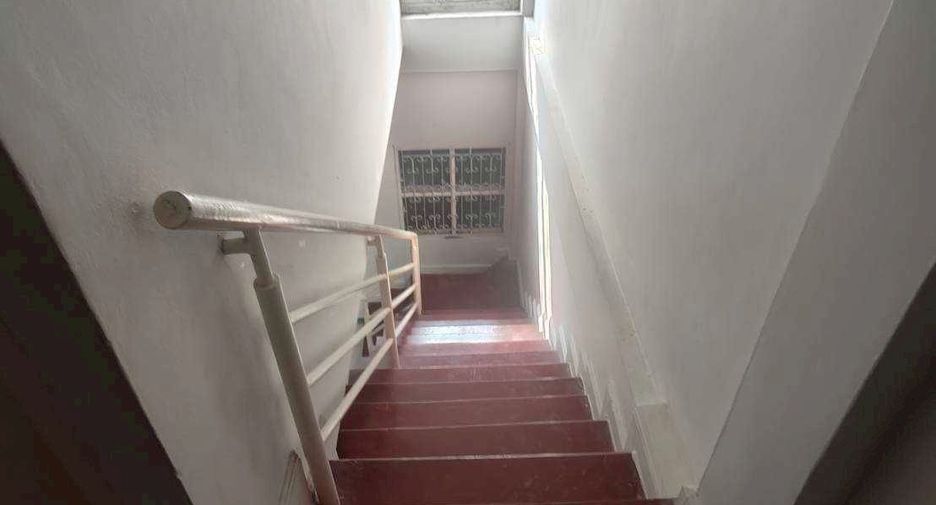 For sale 2 bedrooms townhouse in Bang Phli, Samut Prakan