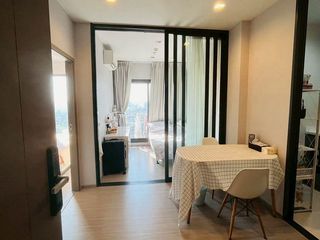 Wohnung zum Kauf mit 1 Zimmer in Huai Khwang, Bangkok