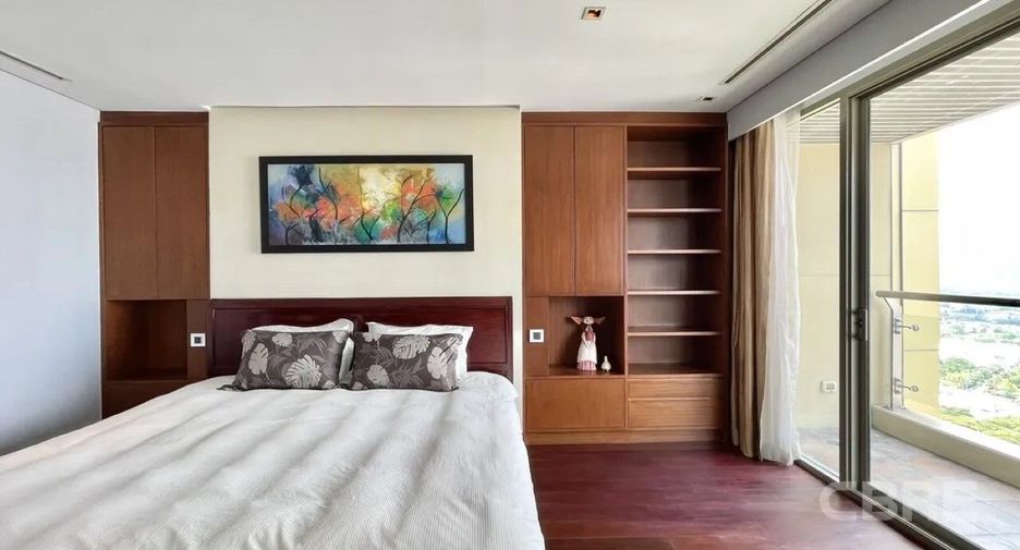Condo en venta de 4 habitaciones en Khlong Toei, Bangkok