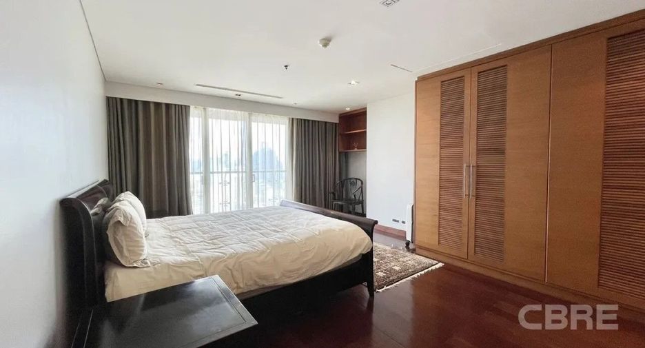 Condo en venta de 4 habitaciones en Khlong Toei, Bangkok