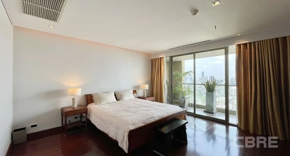Condo en venta de 4 habitaciones en Khlong Toei, Bangkok