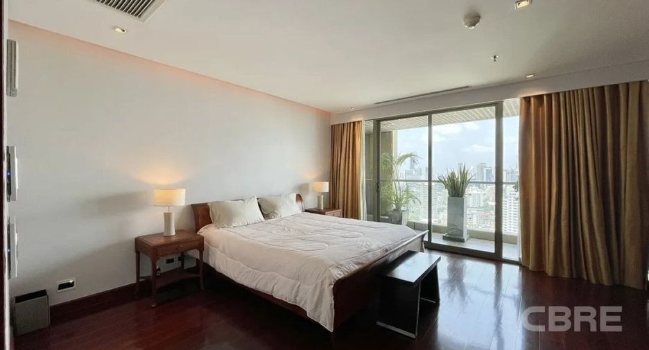 Condo en venta de 4 habitaciones en Khlong Toei, Bangkok