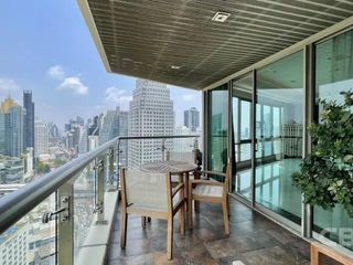 For sale 4 bedrooms condo in Khlong Toei, Bangkok