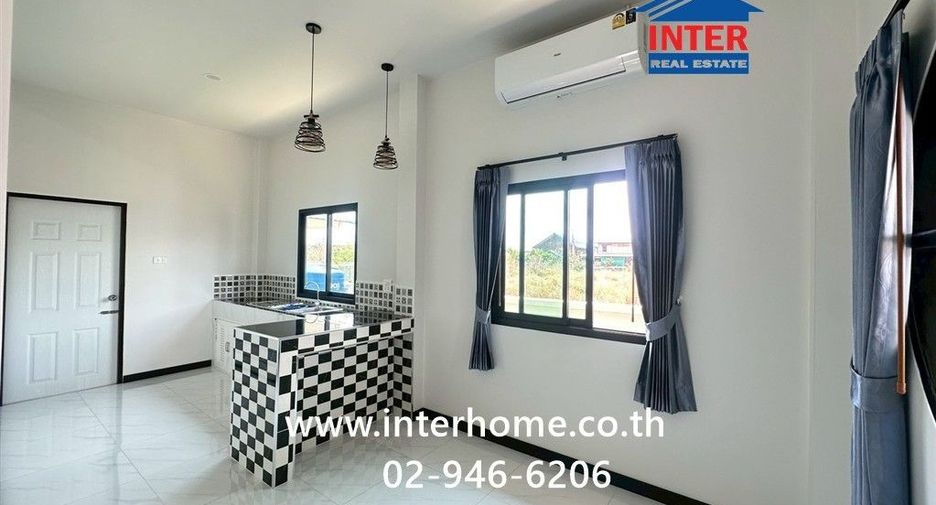 For sale 3 bedrooms house in Ban Pho, Chachoengsao