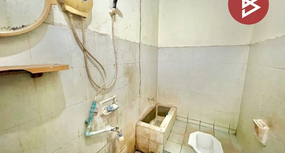 Reihenhaus zum Kauf mit 2 Zimmer in Mueang Saraburi, Saraburi