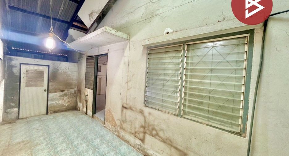 Reihenhaus zum Kauf mit 2 Zimmer in Mueang Saraburi, Saraburi