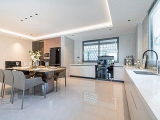 For sale 6 ベッドルーム villa in Bang Lamung, Chonburi