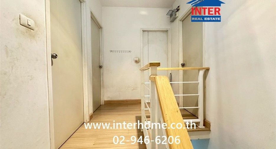 For sale 3 bedrooms townhouse in Mueang Pathum Thani, Pathum Thani