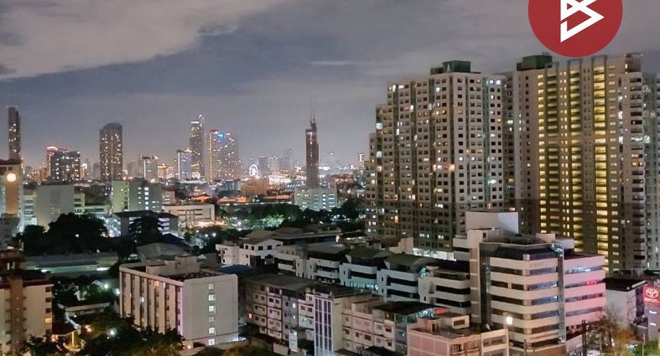 For sale 1 bed condo in Thon Buri, Bangkok