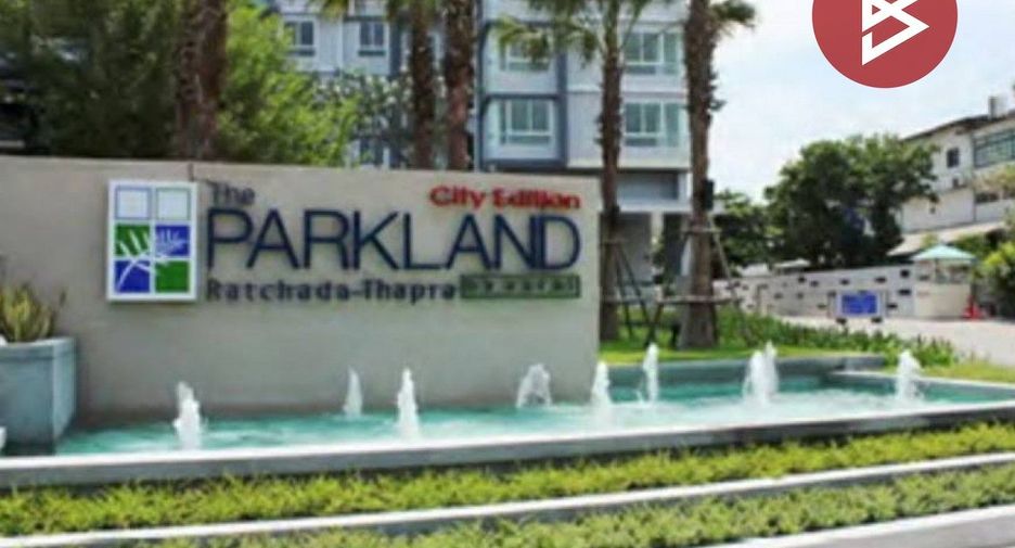 For sale 1 bed condo in Thon Buri, Bangkok