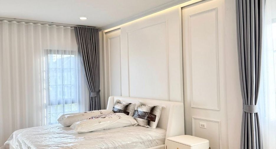 Haus zur Miete und zum Kauf mit 4 Zimmer in Bang Phli, Samut Prakan