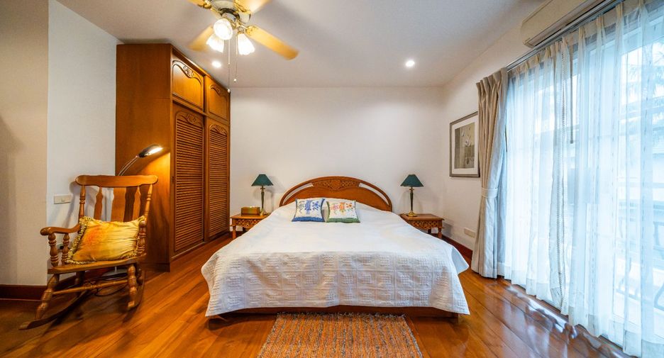 Villa zum Kauf mit 6 Zimmer in Bang Lamung, Chonburi
