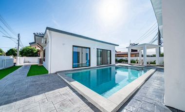À vendre 5 chambres villa à Bang Lamung, Chonburi